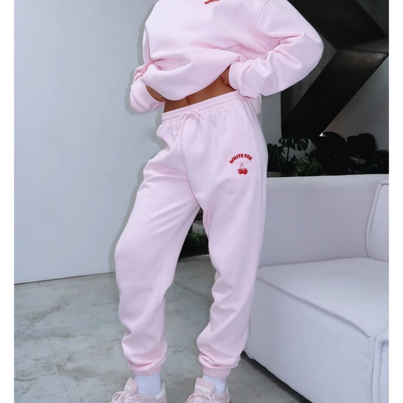 White Fox Boutique Blush Lounge sweat pants Small - Picture 5 of 5
